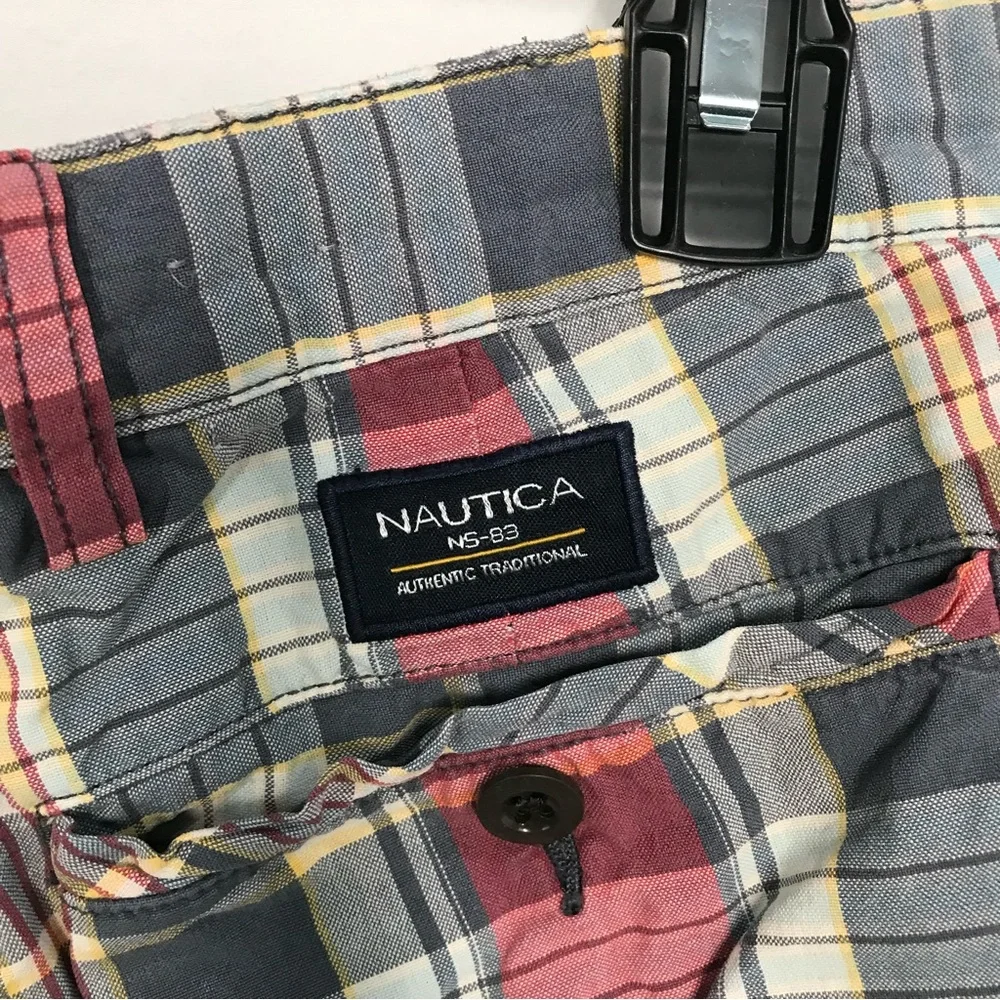 Nautica Clipper Men's 36 Relaxed Fit Flat Front Casual Shorts Blue White Plaid - Picture 4 of 12
